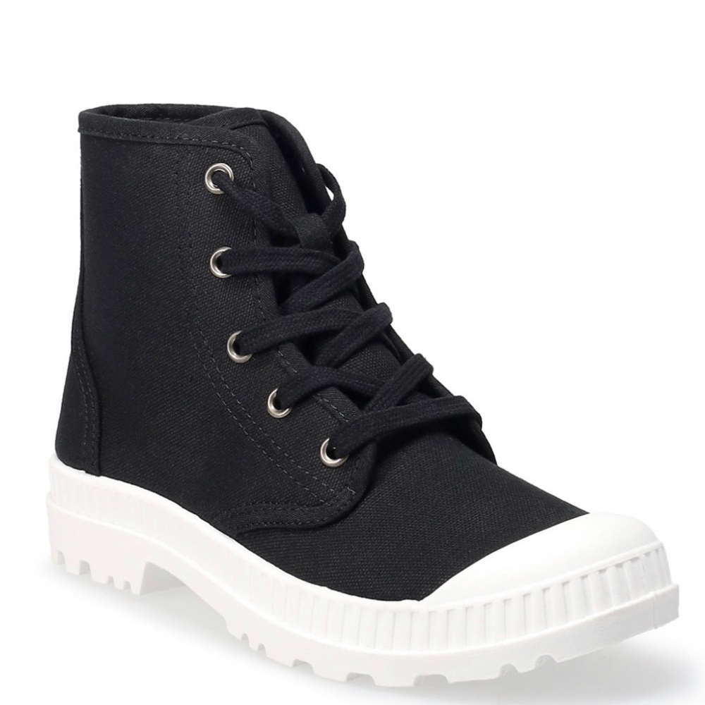 SO Dragonfruit Women's Black Ankle Boots (Size 7.5)